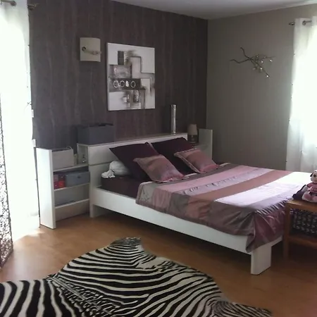 Couette-café Chambres D'hotes Des Grands Lacs *